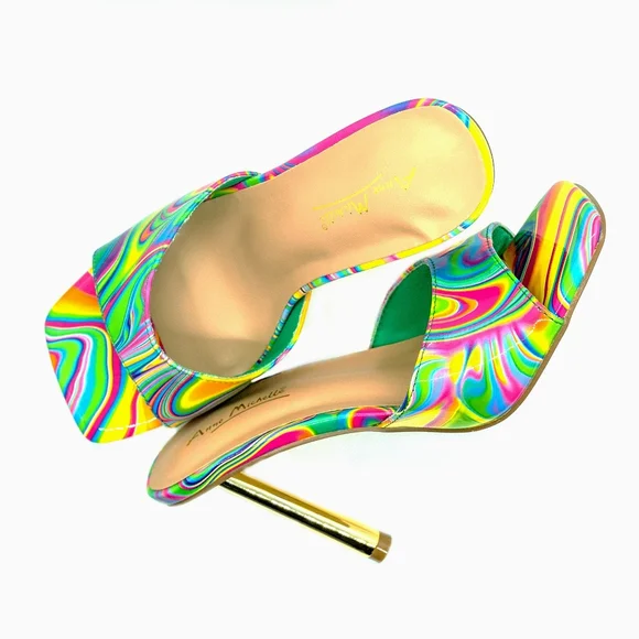 Multi-color Shoe - Picture 6 of 6